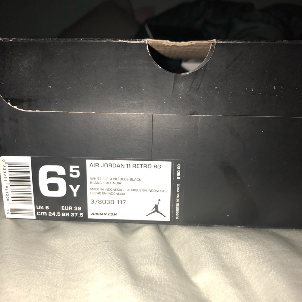 Air Jordan legend blue 11’s